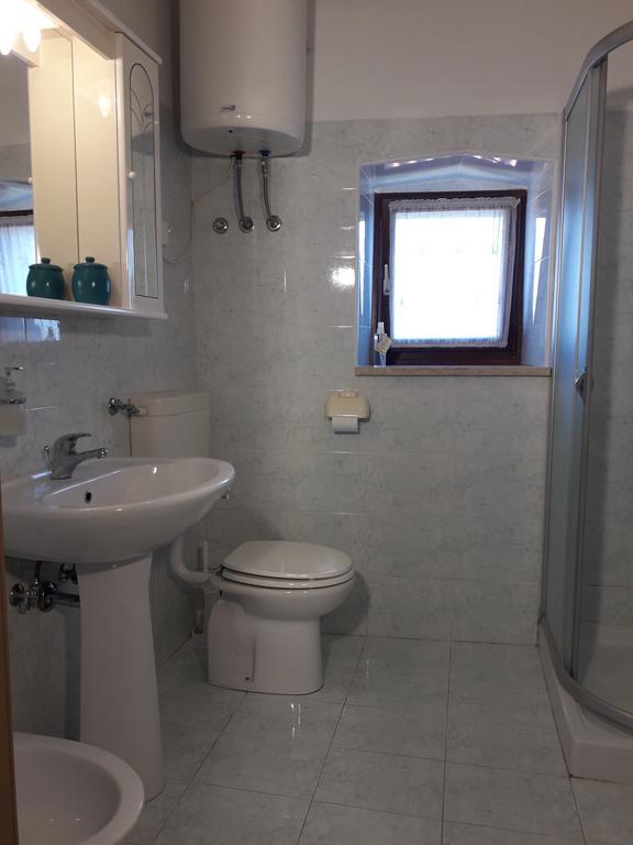 Apartment Valetovi Štanjel Kültér fotó